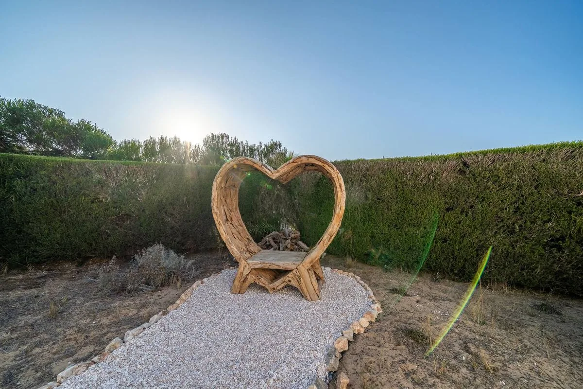 Heart sculpture